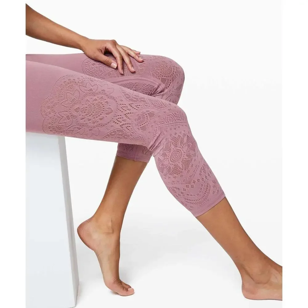 Lululemon Reveal Crop *Zen Expression Vintage Mauve Size 12 - Picture 7 of 11